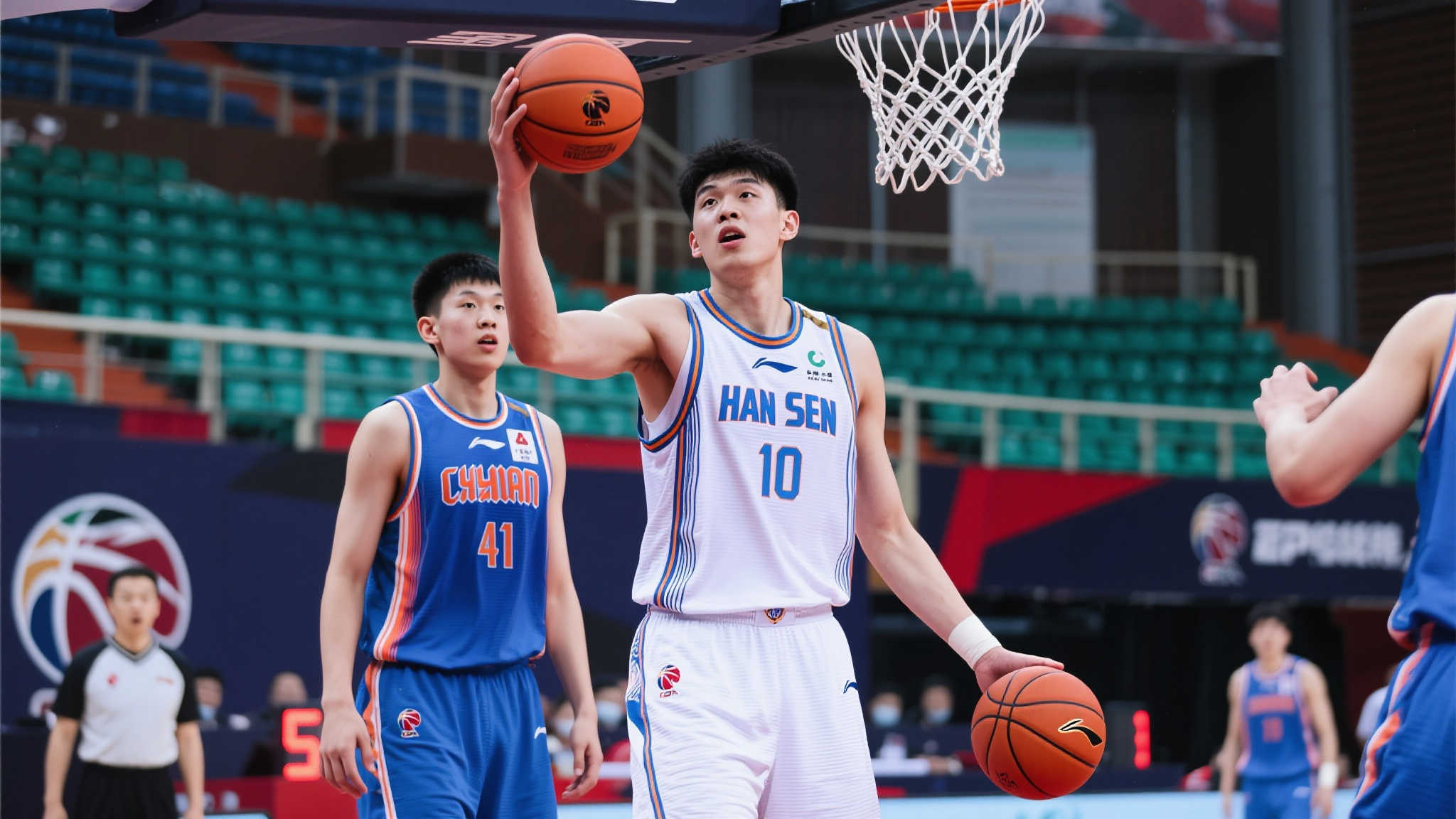 自然吸引了 自然吸引了